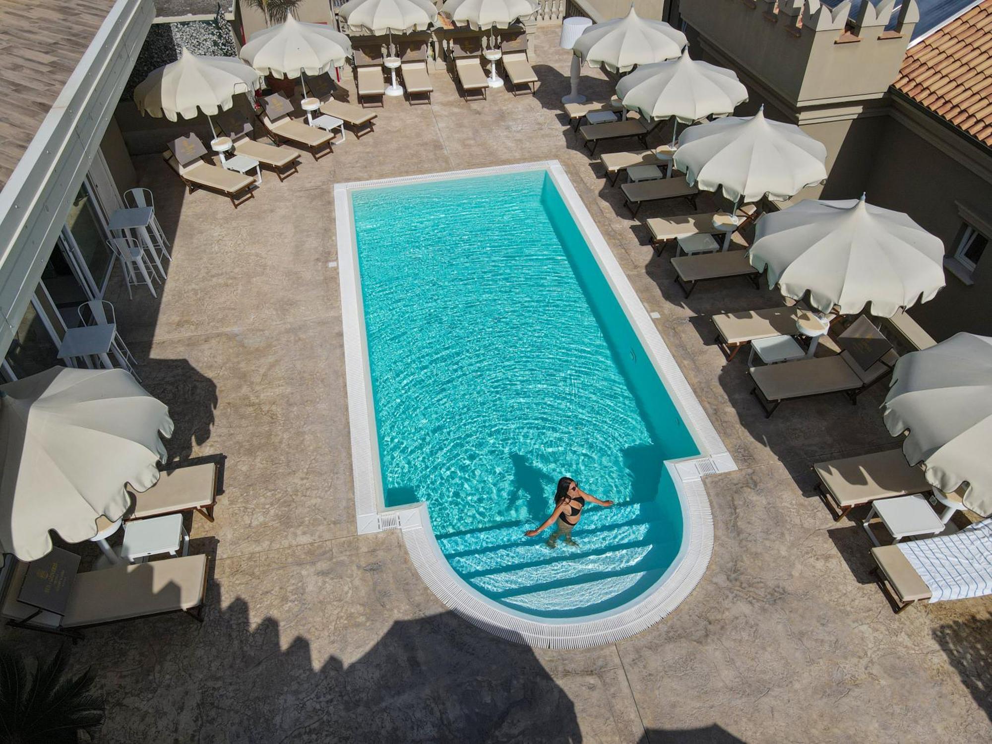 Sui Generis Tropea Luxury Rooms Bagian luar foto