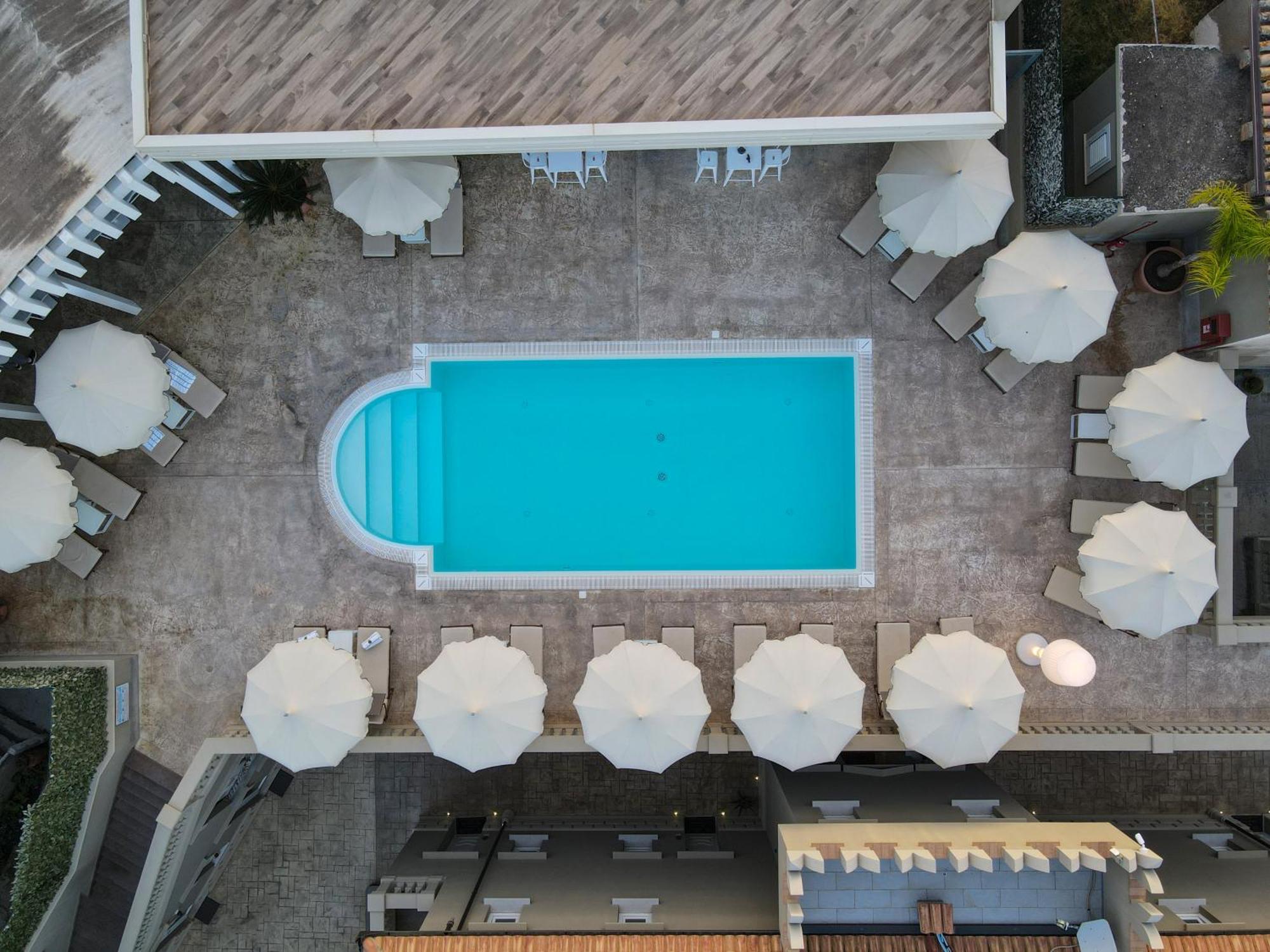 Sui Generis Tropea Luxury Rooms Bagian luar foto